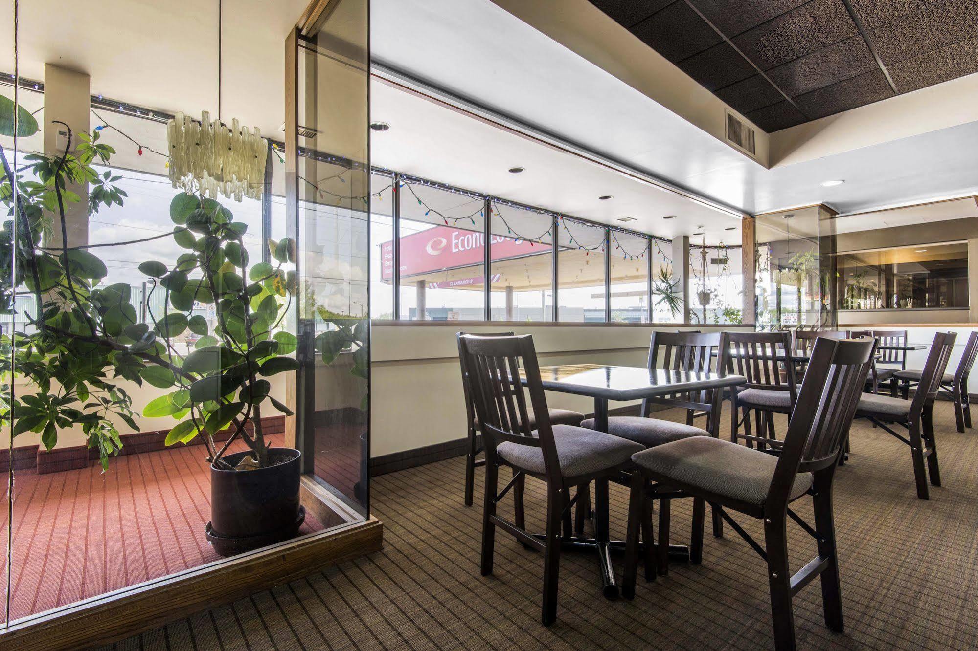 Econo Lodge Sudbury Ngoại thất bức ảnh